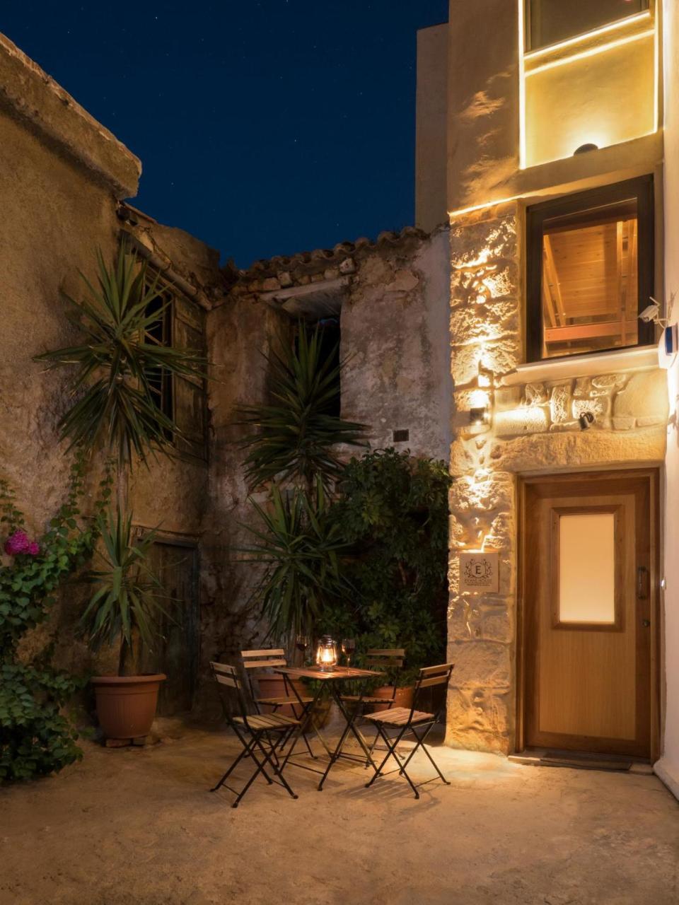 Villaer Evans House Ii *